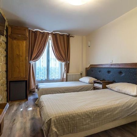 Hotel Clermont Montmartre パリ エクステリア 写真